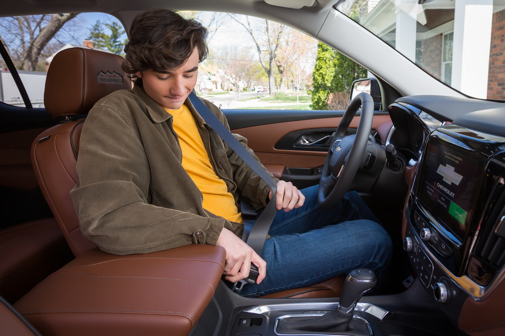 chevrolet teen driver buckle to drive system 5 Chevrolet Is Making Sure Teen Drivers Will Always Buckle Up