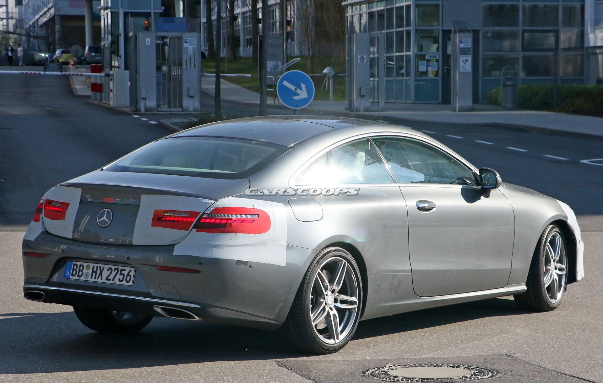 Mercedes EClass Coupe Spy Shots 11 2020 Mercedes-Benz E-Class Coupe Facelift Will Look Very Familiar