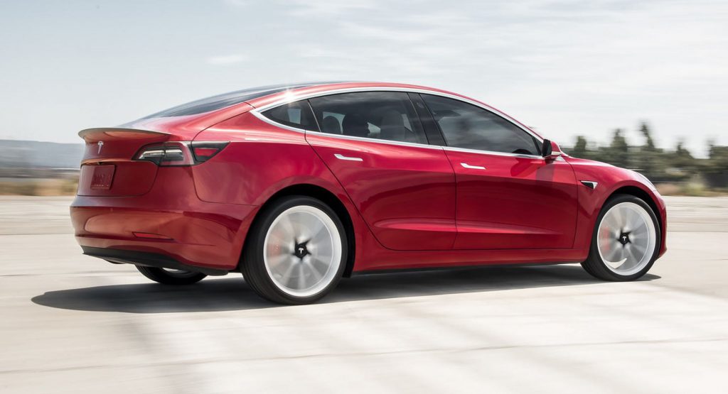  Bob Lutz Says Tesla Model 3’s Panel Gaps Are Now “World-Class”