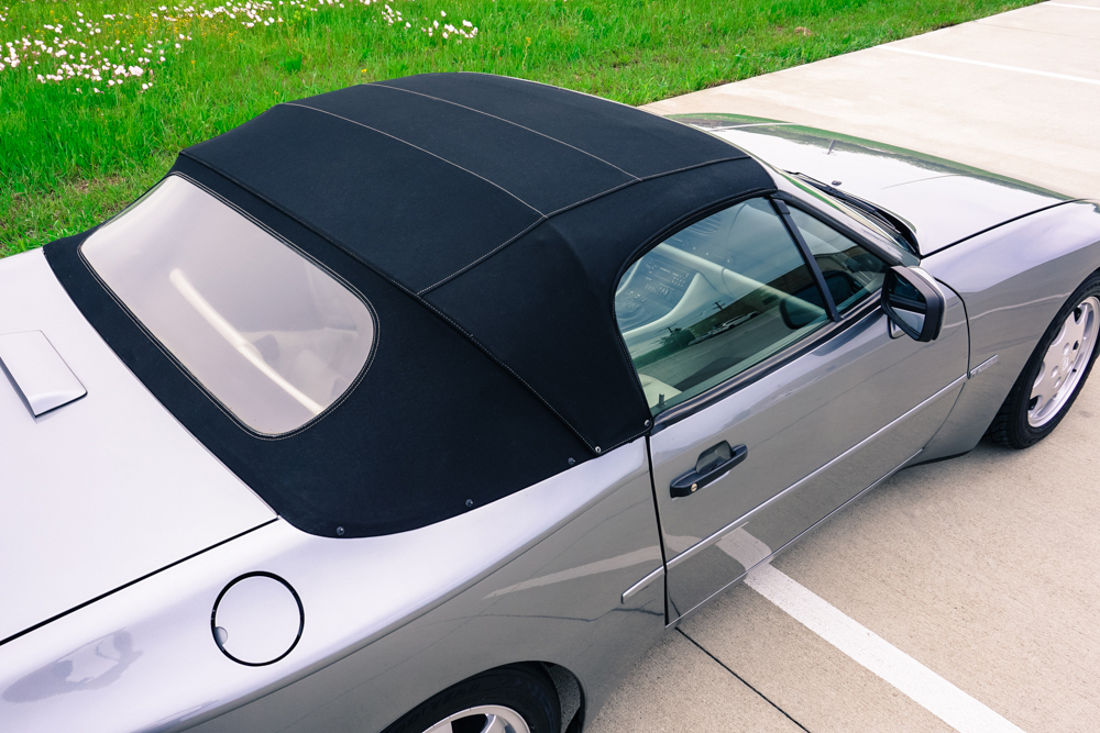 1990 porsche 944 s2 cabrio auction 17 This 1990 Porsche 944 S2 Cabriolet Was Sitting In Storage For 24 years