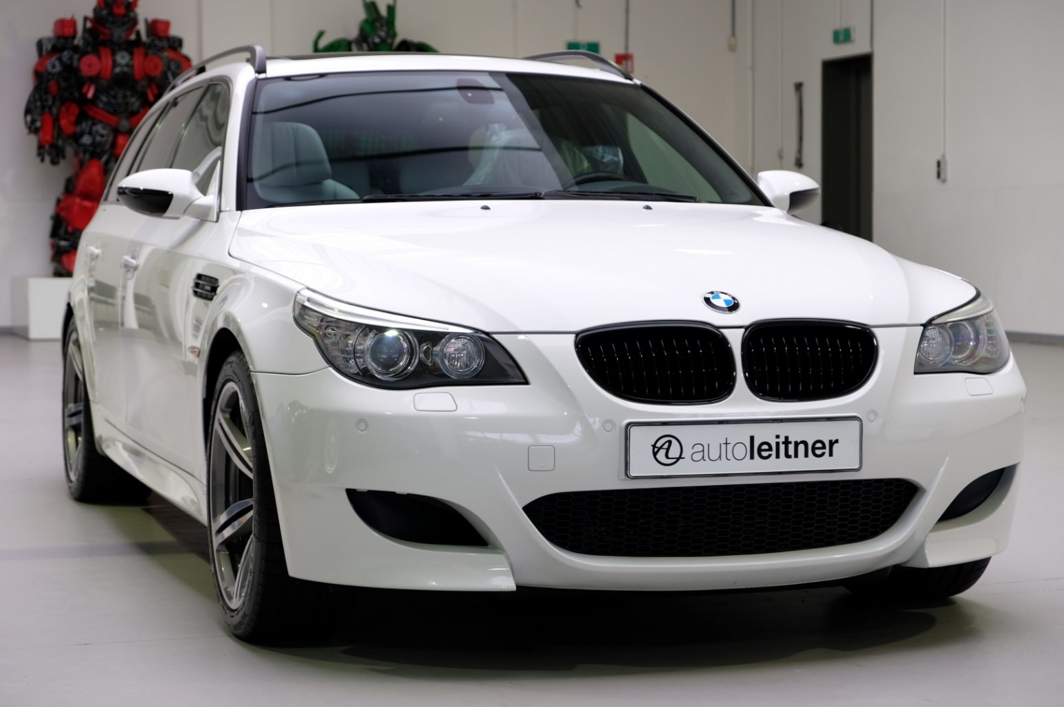 bmw m5 touring e61 1 BMW M5 Touring Is For Petrolhead Soccer Dads Who Dislike Fast SUVs