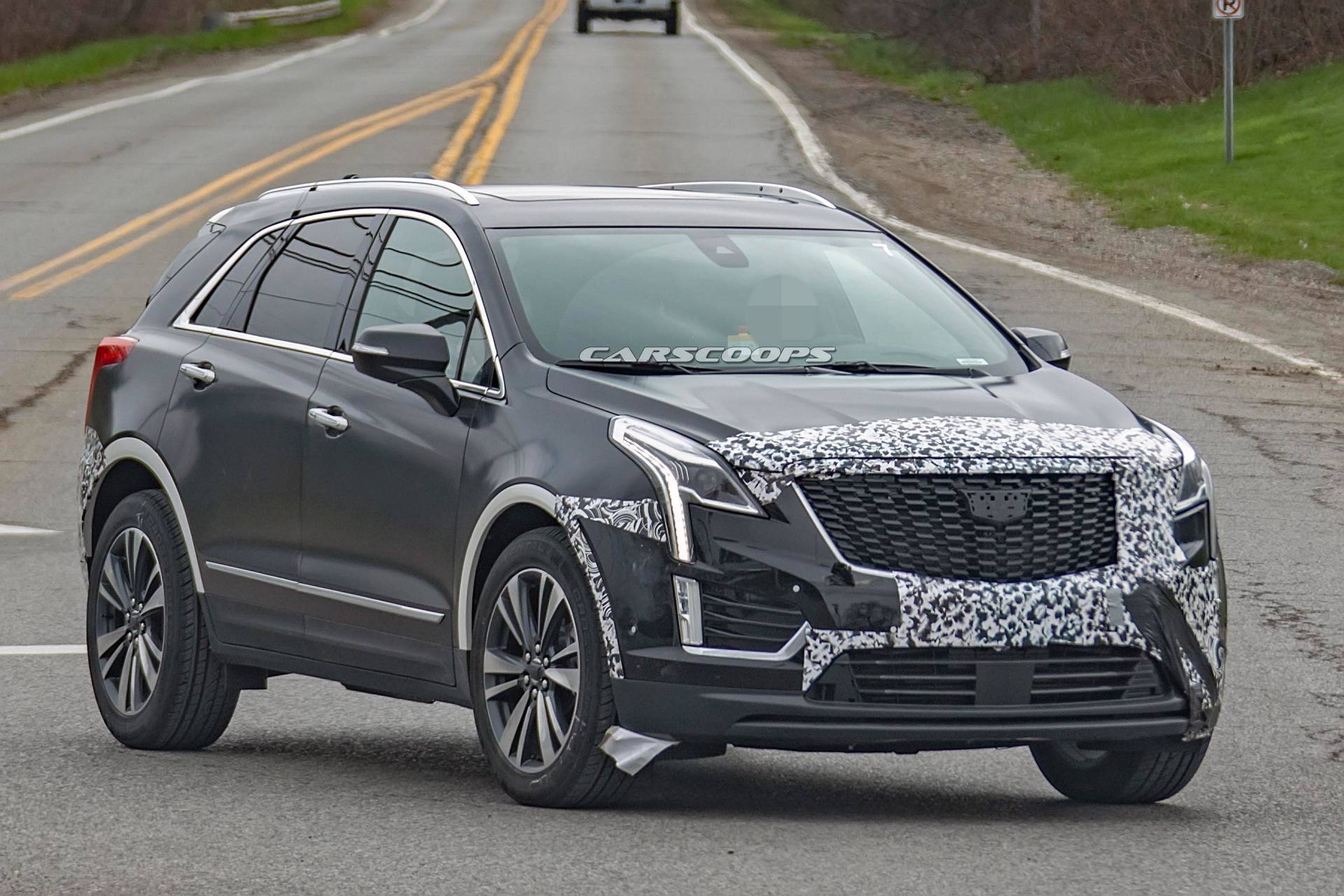 2020 Cadillac XT5 facelift spy shots 1 Best 2020 Cadillac XT5 Facelift Spy Shots: You Still Need A Magnifying Glass