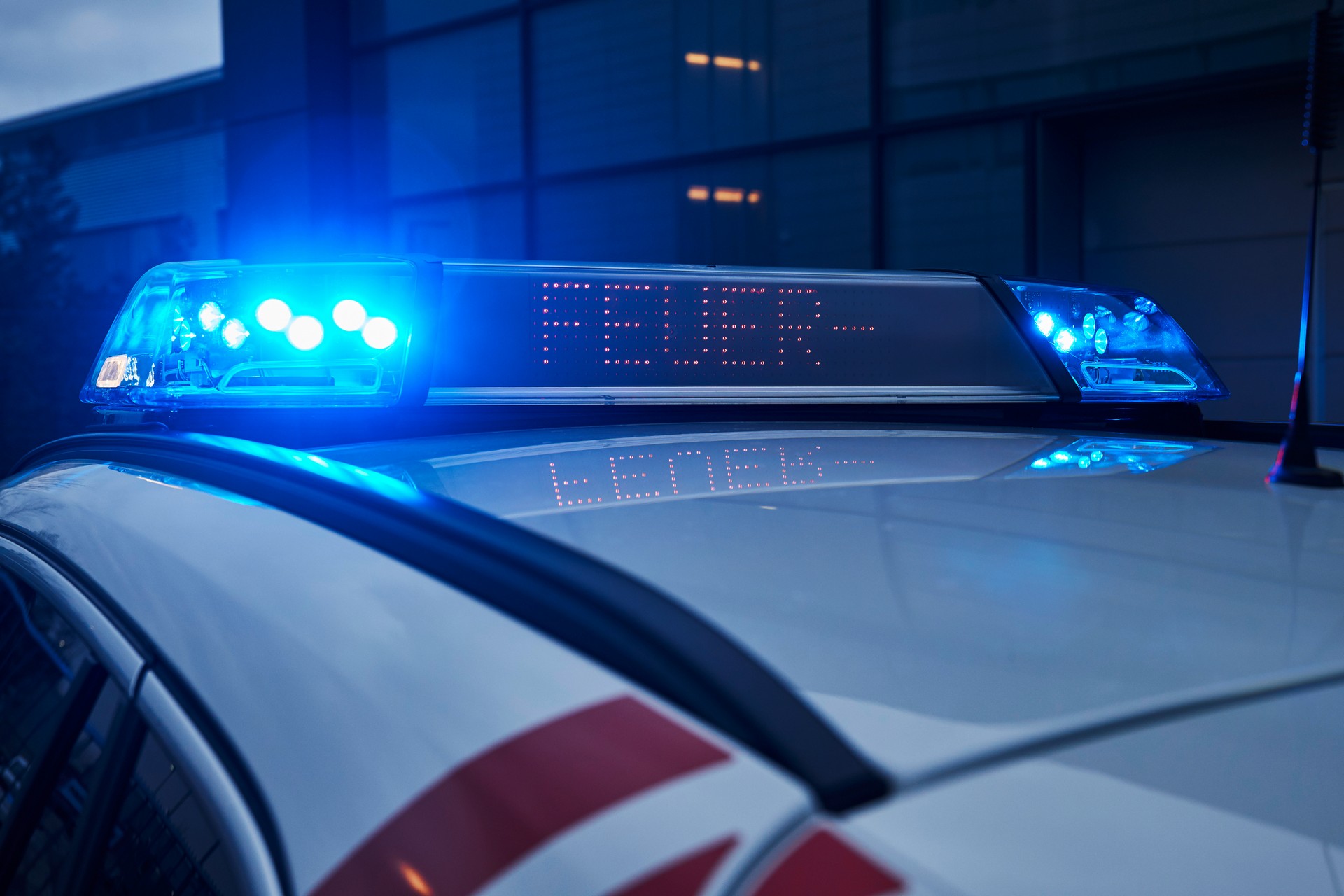 BMW RETTmobil 2019-33 Stealthy BMW 3-Series Police Car Headlines Company’s RETTmobil Lineup