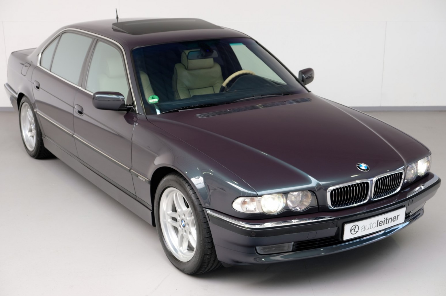 1999 bmw 750il 12 Get Your 1990s BMW Fix With These Beautiful Individual 850Ci And 750iL