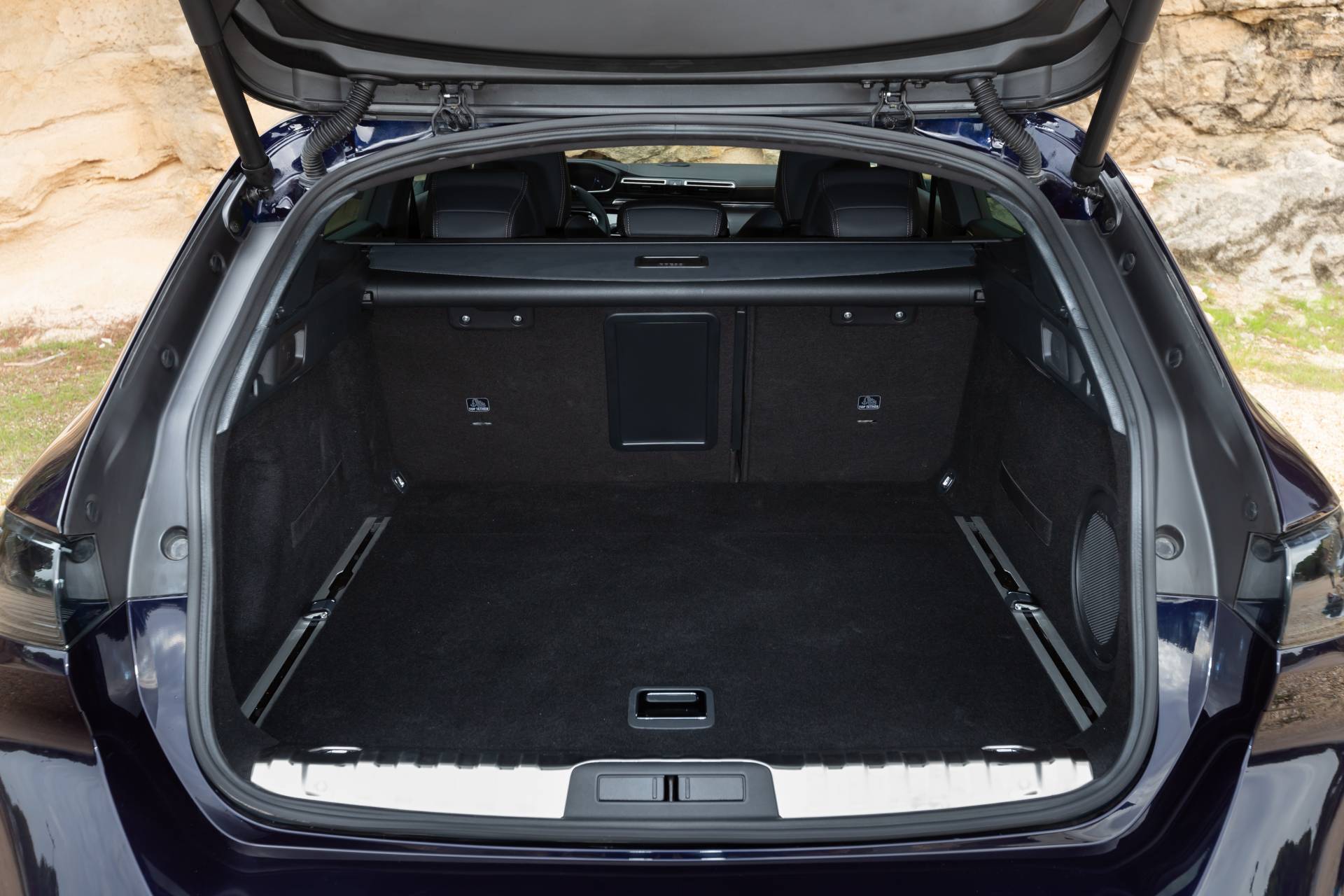 Is The New 2019 Peugeot 508 SW Cooler Than A Crossover?