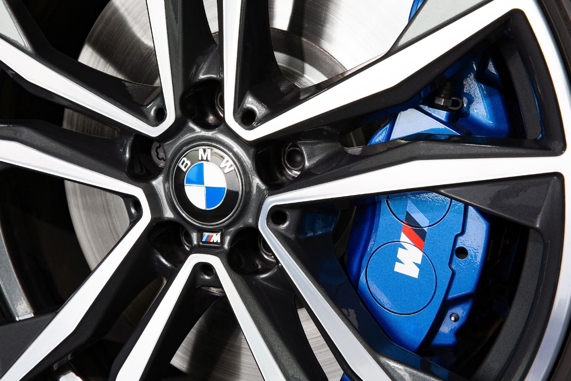 BMW_X2M35i Get A Good Look At The New BMW X2 M35i In This Mega Gallery