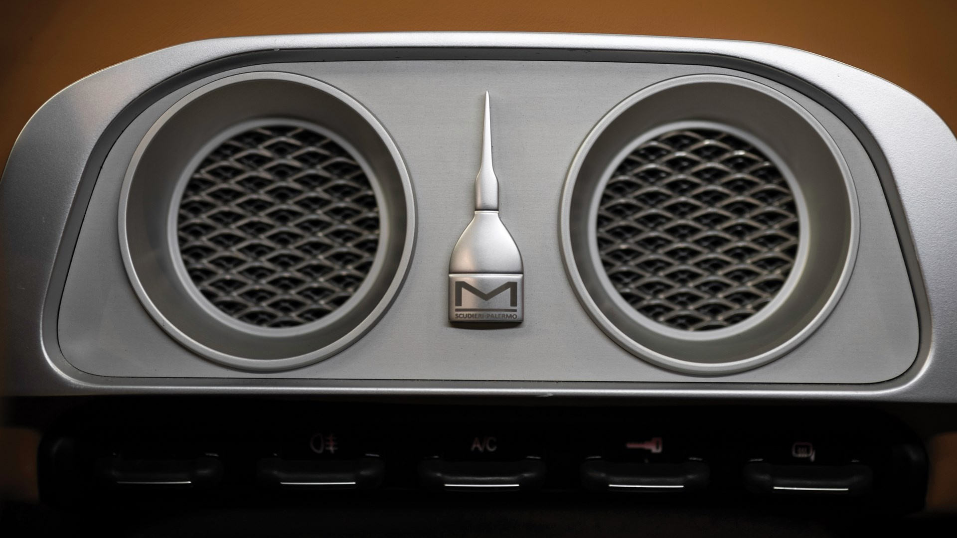 Alfa Romeo 001 Up Design 10 One-Off Alfa Romeo Mole Costruzione Artigianale 001 To Be Auctioned In Italy