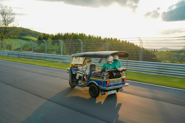 A Three-Wheeled Tuk-Tuk Just Lapped The Nurburgring In A Blistering… 31 Minutes