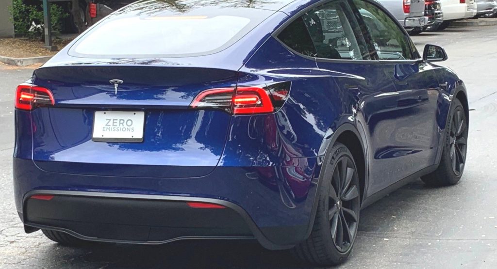  Tesla Model Y Snapped On The Road For The First Time
