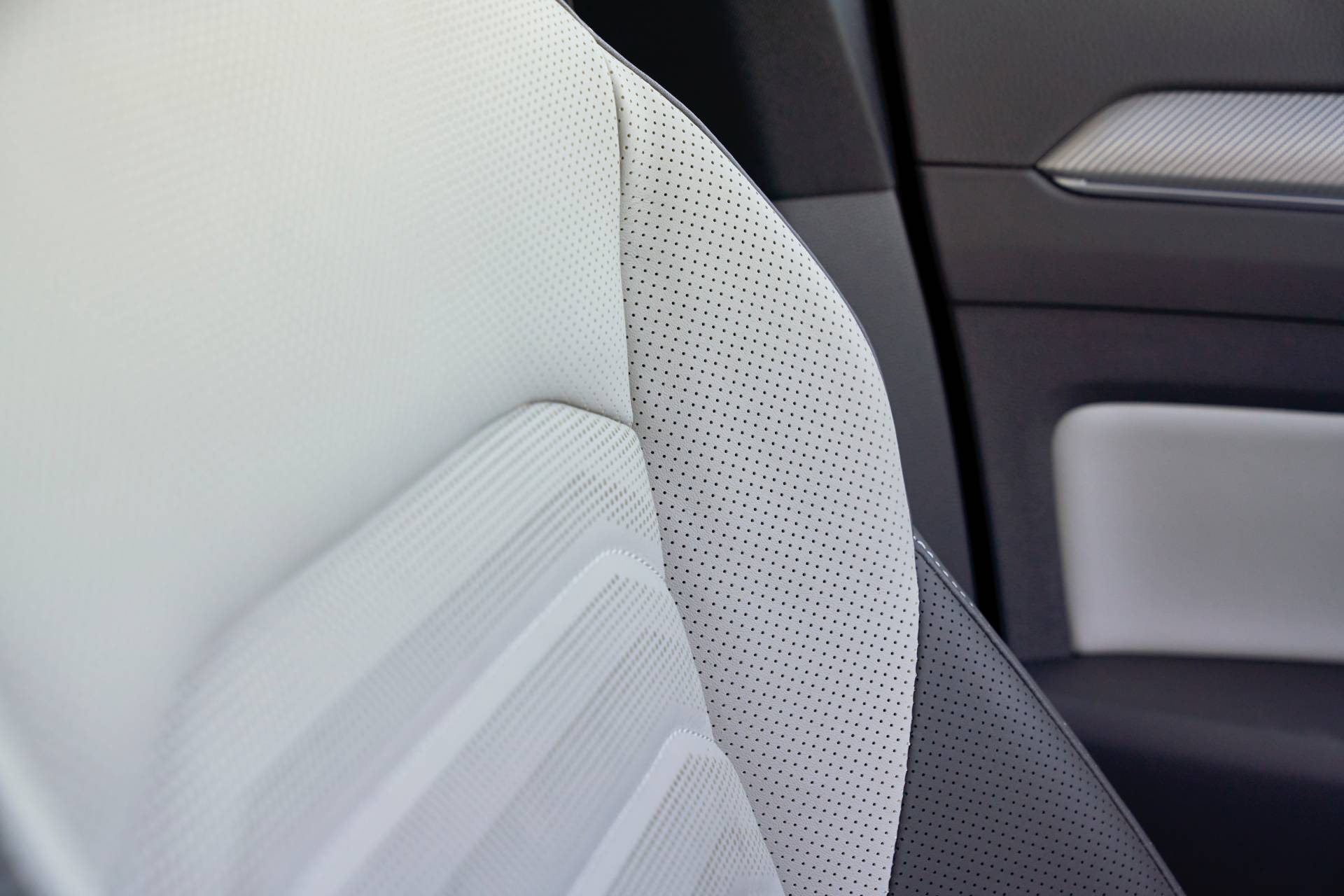 2019 VW Arteon SEL Premium R-Line 16 2019 VW Arteon Four-Door “Coupe”: Every Photo And Full Details Of U.S. Model