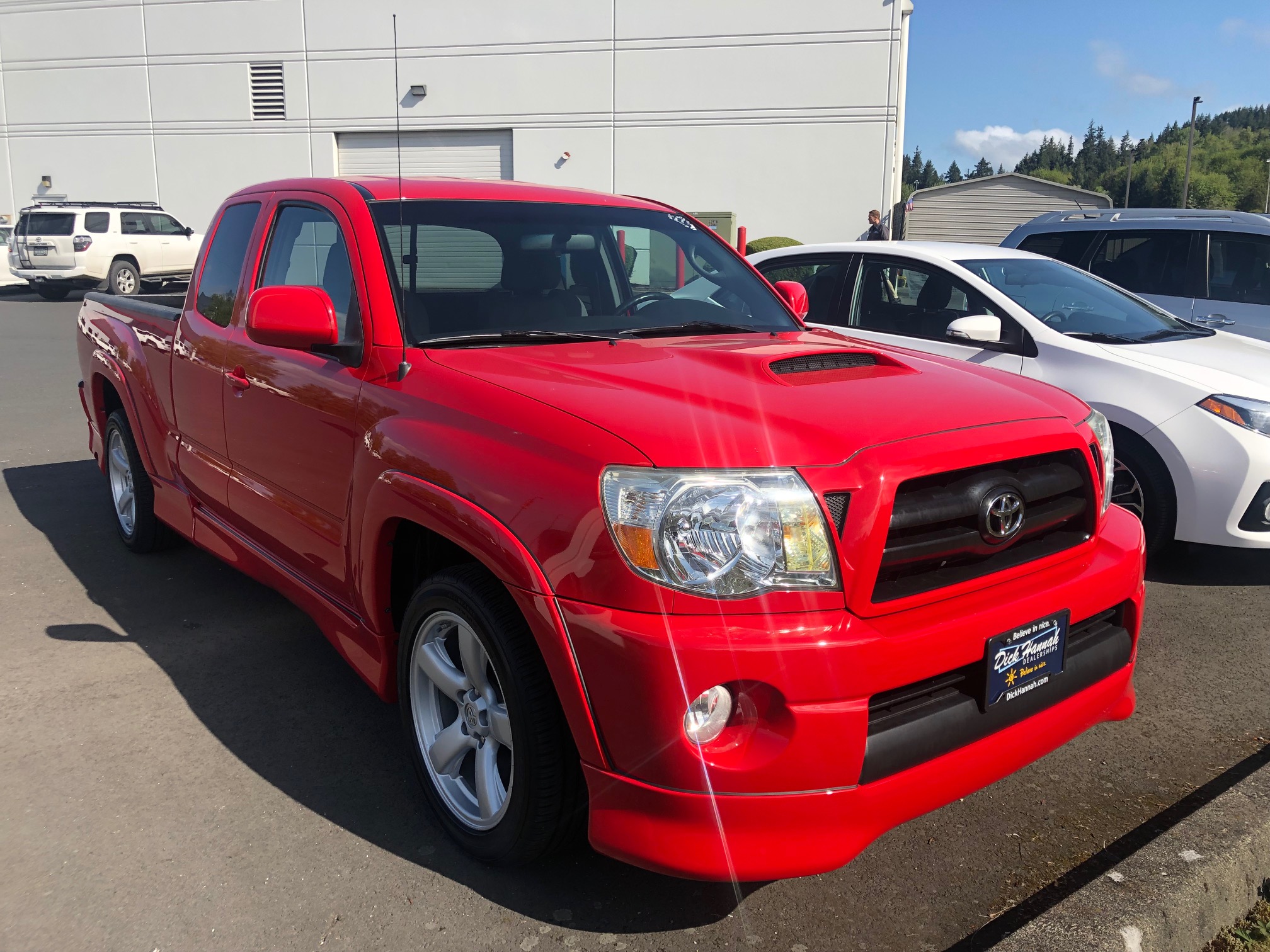 2007 toyota tacoma xrunner auction 10 2007 Toyota Tacoma X-Runner Is A Fun Little Pickup From The Past