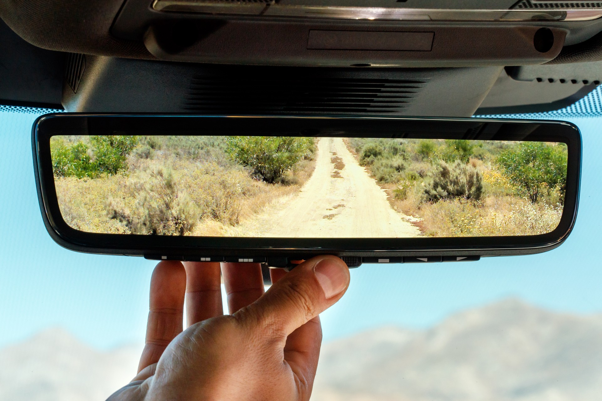 2020 Land Rover Discovery Sport Facelift Debuts With New Styling And Mild-Hybrid Powertrain