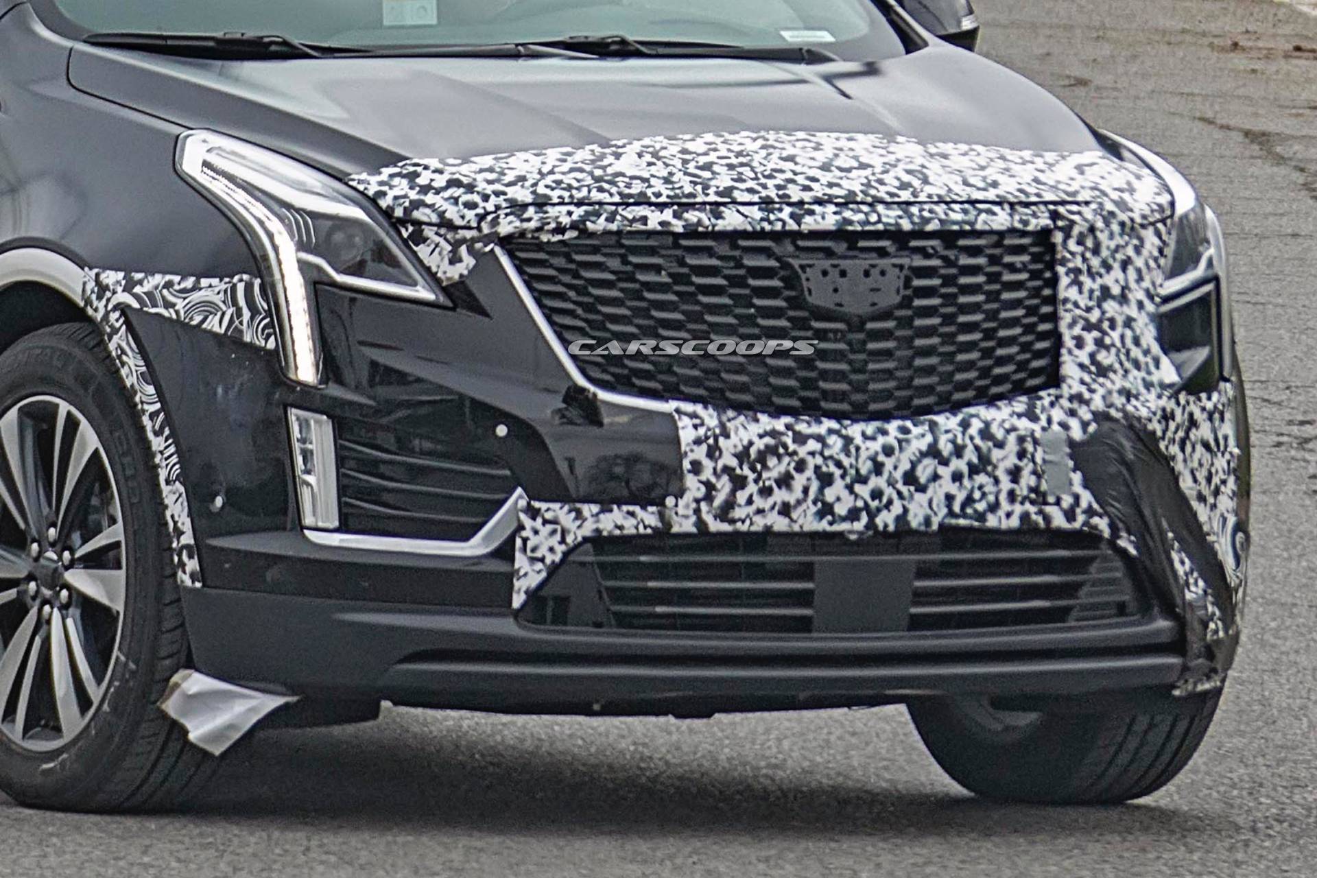 2020 Cadillac XT5 facelift spy shots 2 Best 2020 Cadillac XT5 Facelift Spy Shots: You Still Need A Magnifying Glass