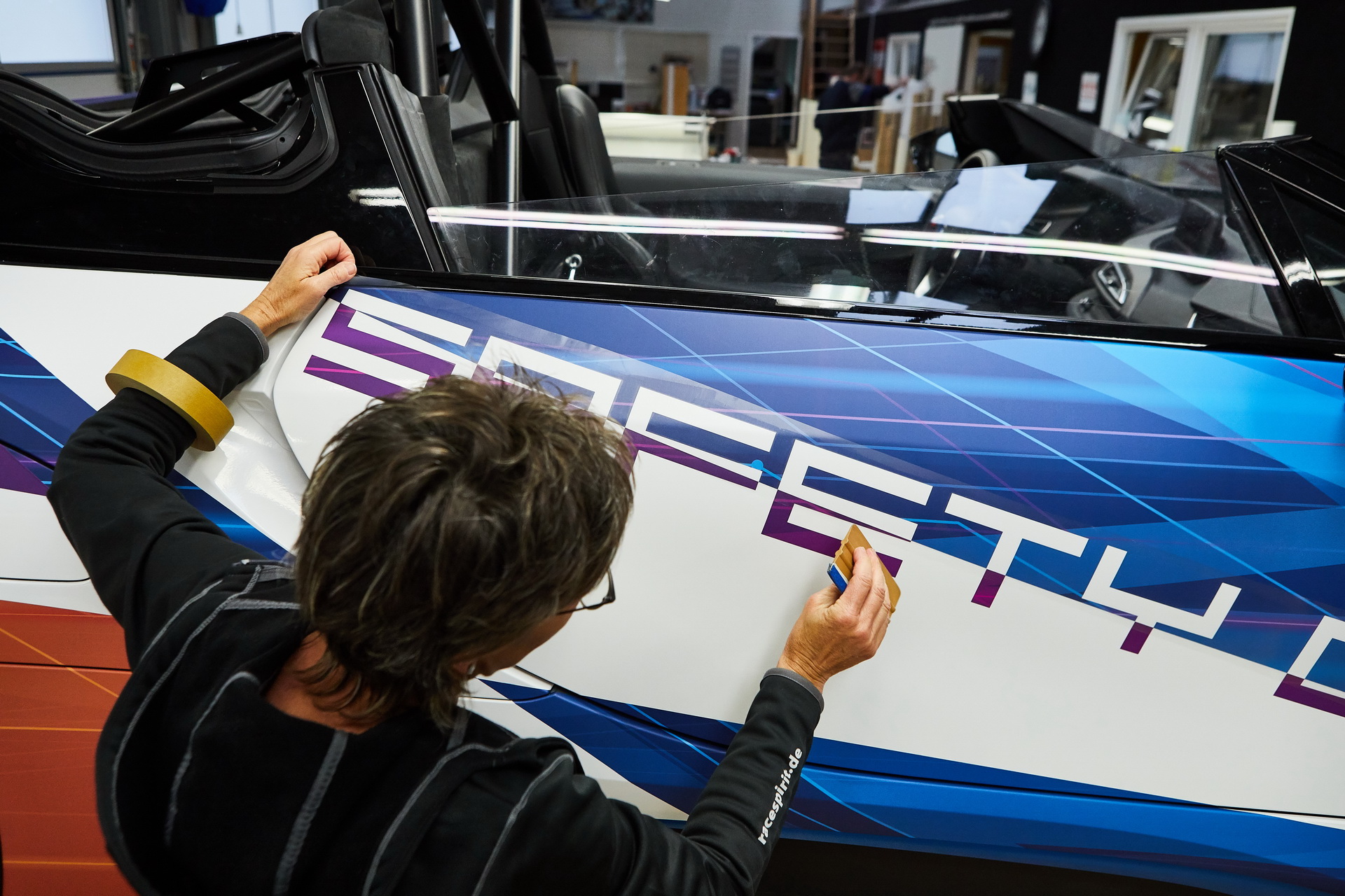 BMW-i8-Roadster-Safety-Car-28 BMW Makes i8 Roadster A Speedster For Formula E’s New Safety Car