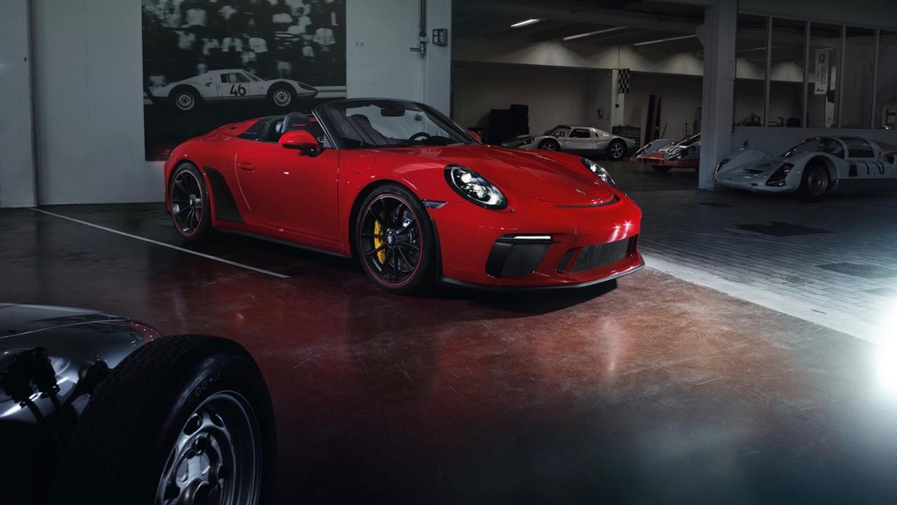 2019 Porsche 911 Speedster-10 Porsche Puts A $274,500 Price Tag On New 911 Speedster, Starts Accepting Orders