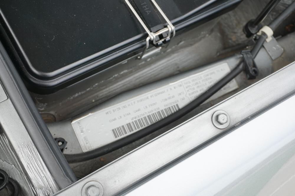 1990 porsche 944 s2 cabrio auction 64 This 1990 Porsche 944 S2 Cabriolet Was Sitting In Storage For 24 years