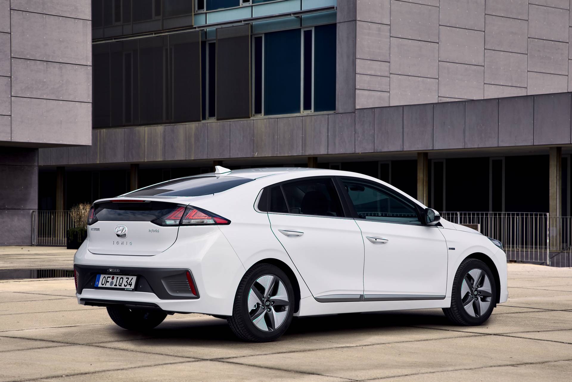 2020 Hyundai Ioniq Hybrid 2 2020 Hyundai Ioniq Family Gains Design And Tech Updates, Bigger Battery For EV