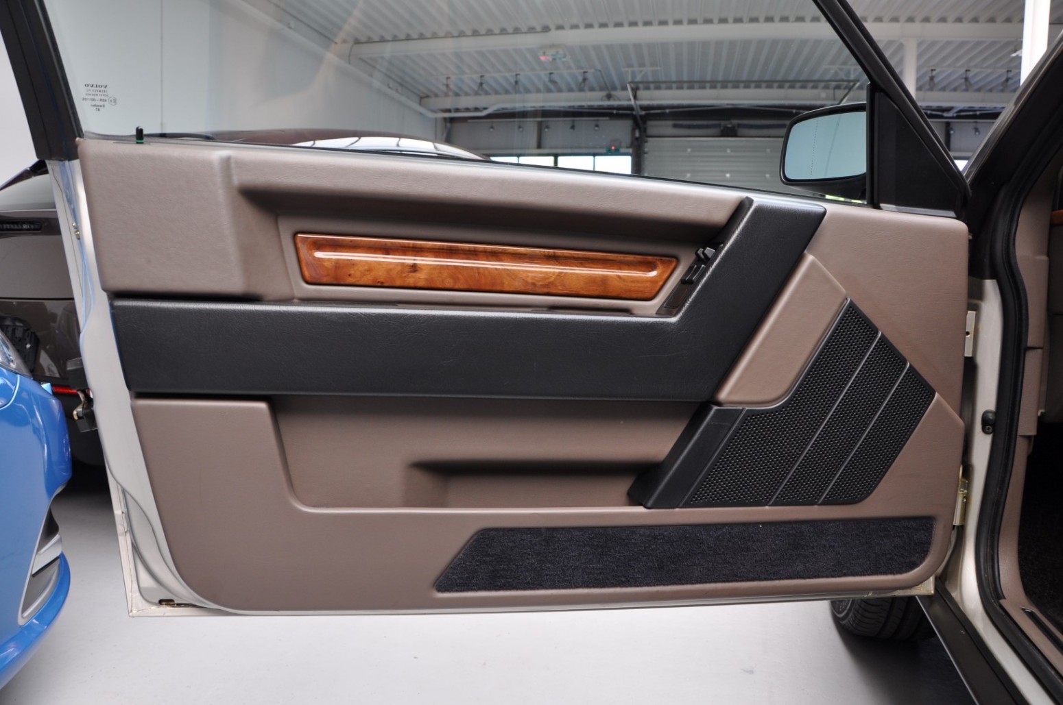 1988 Volvo 780 Coupe Bertone 16 Pristine 1988 Volvo 780 Coupe Blends Bertone Styling With Swedish Flair For €47,500