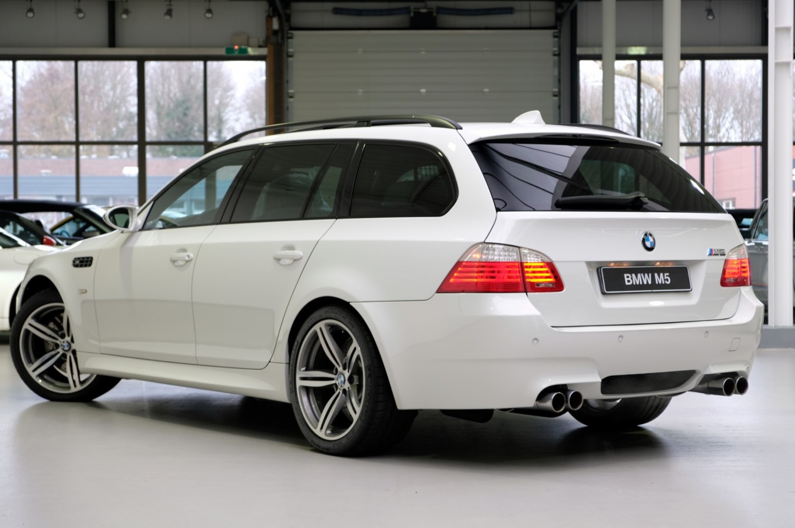 bmw m5 touring e61 14 BMW M5 Touring Is For Petrolhead Soccer Dads Who Dislike Fast SUVs