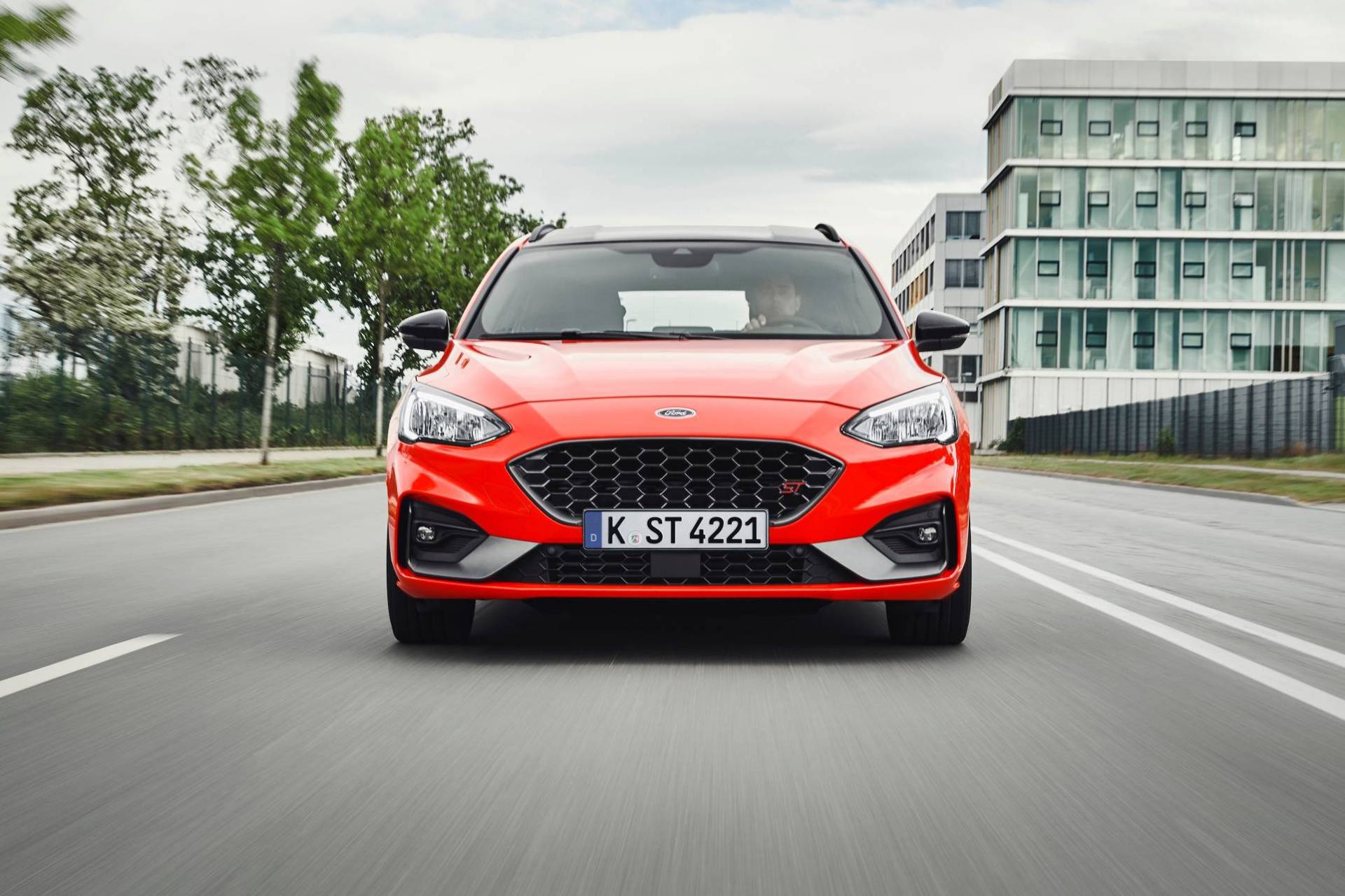2019MY Ford Focus ST Wagon 1 2019 Focus ST Wagon Revealed As The Family Man’s Fast Ford