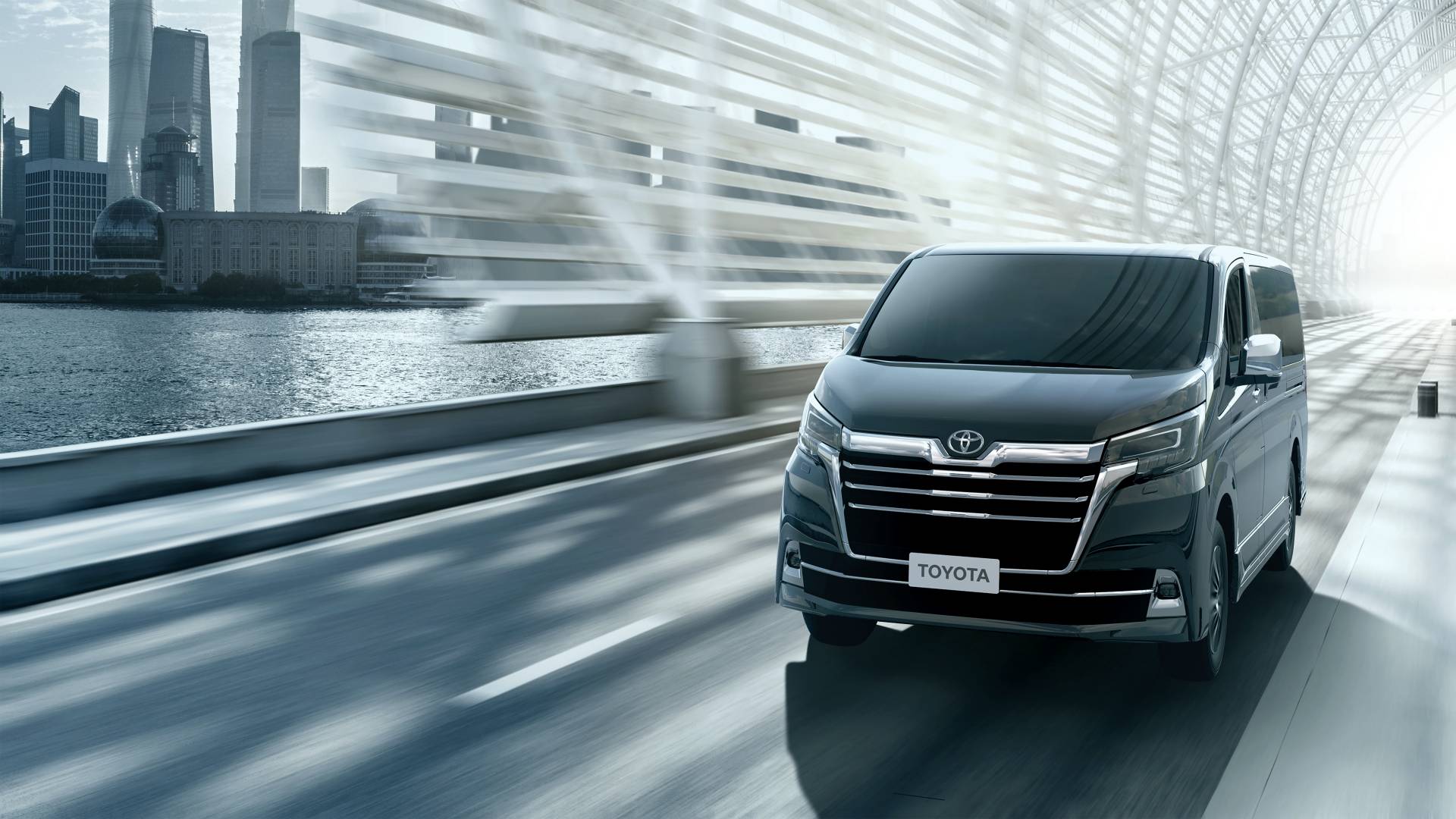 Toyota Granvia 1 Toyota Granvia Is A HiAce-Based Luxury Minivan For Australia