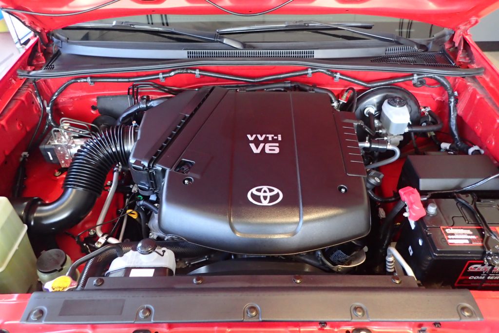 2007 Toyota Tacoma X-Runner Is A Fun Little Pickup From The Past ...