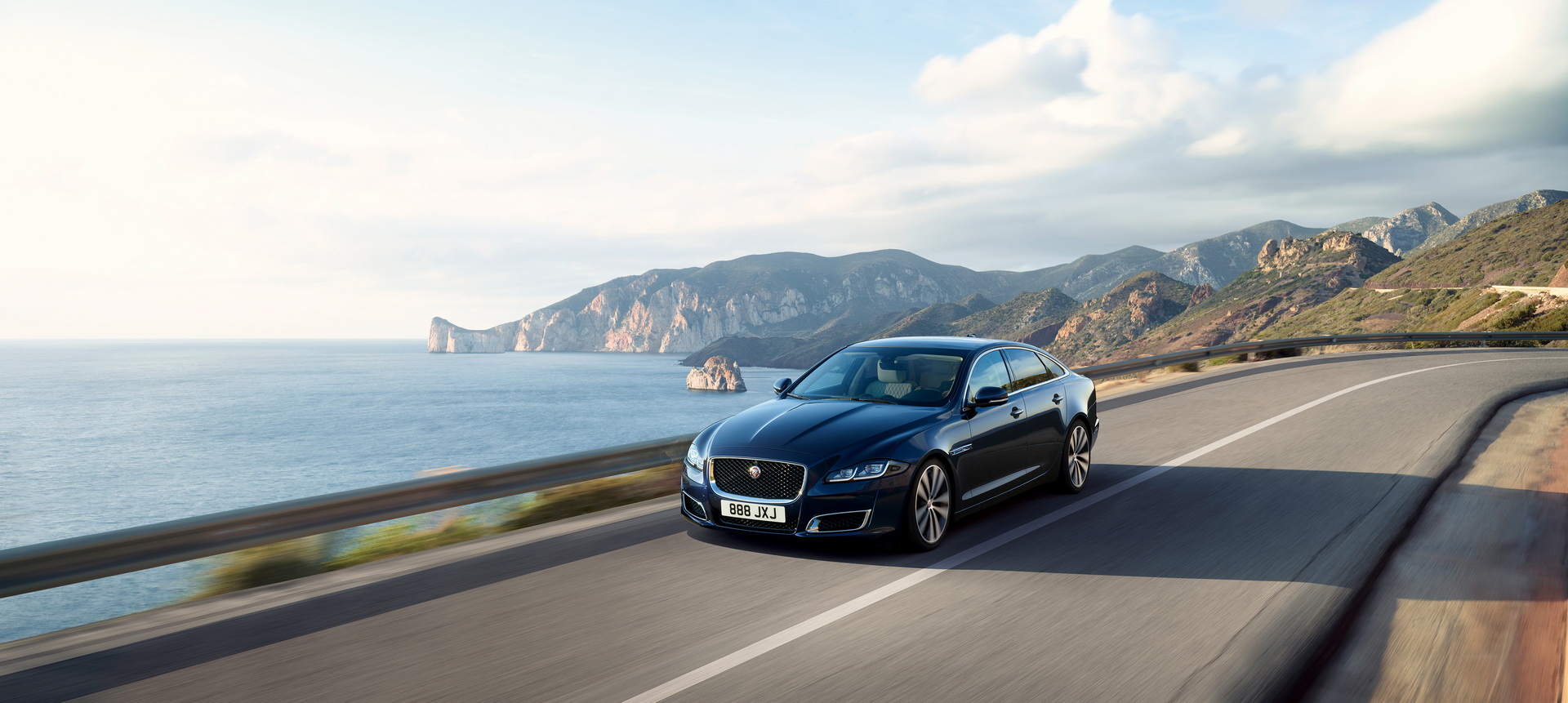 Jaguar XJ Flagship Saloon Will Reportedly Leave Production This Summer