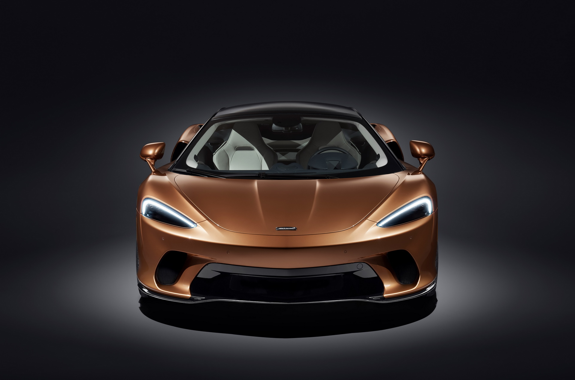 2020 mclaren gt unveiled official 13 New McLaren GT Unveiled With 612 HP And $210,000 Price Tag