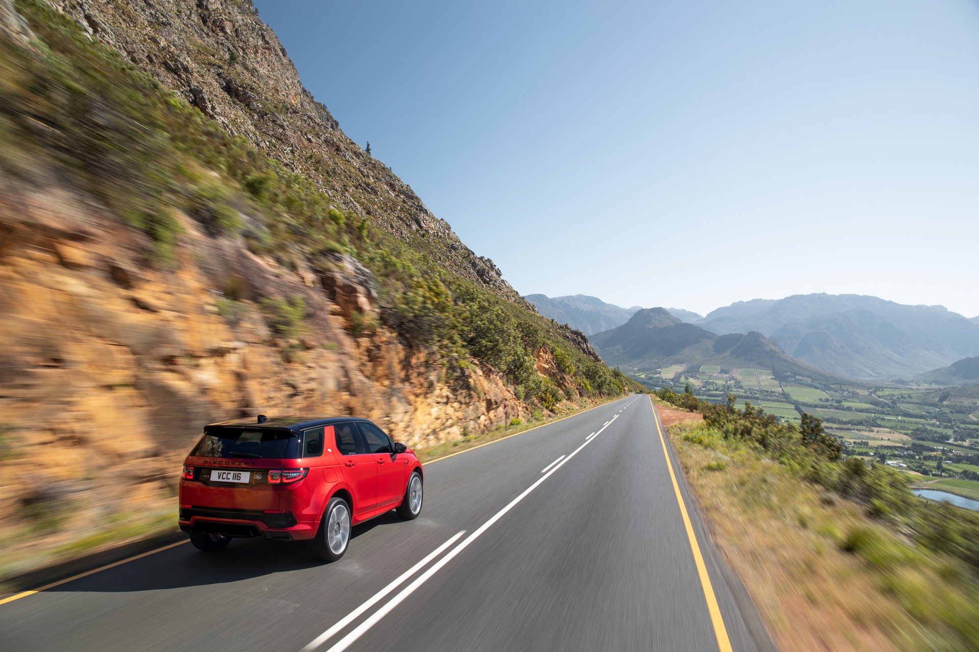 2020 Land Rover Discovery Sport Facelift Debuts With New Styling And Mild-Hybrid Powertrain