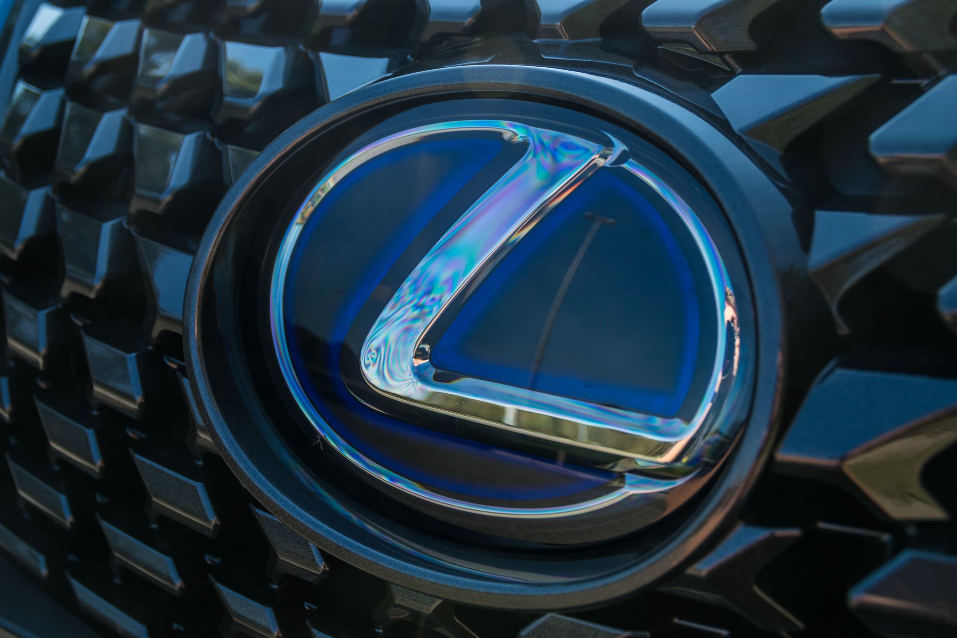 Driven: 2019 Lexus UX250h Is Edgy, Efficient And Engaging