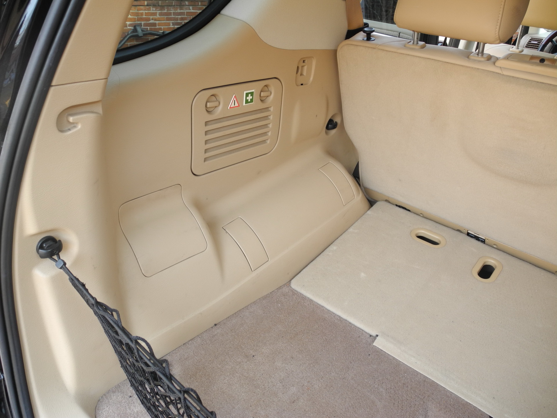 2001 mercedes ml58 brabus bat 27 2001 Brabus-Tuned Mercedes ML Is The Ghost Of SUVs Past