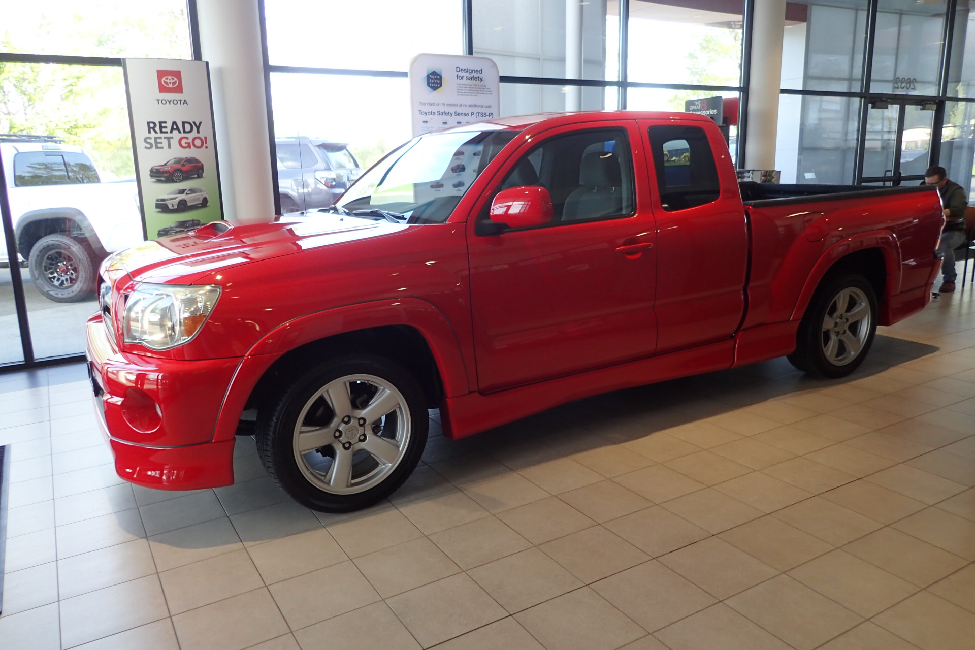 2007 toyota tacoma xrunner auction 2 2007 Toyota Tacoma X-Runner Is A Fun Little Pickup From The Past