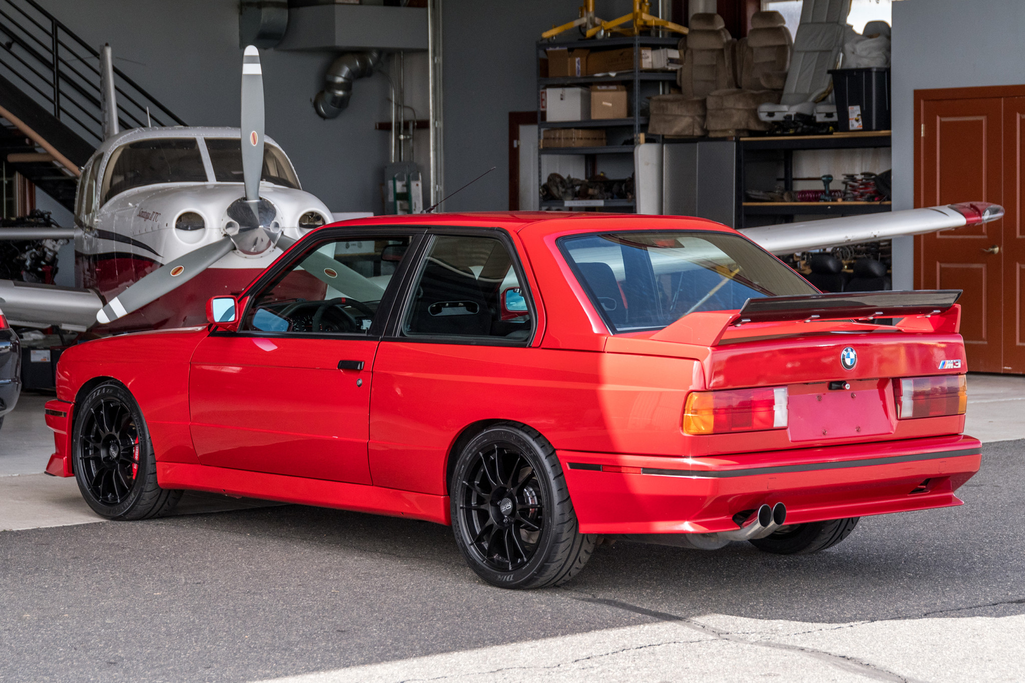 Want This 1989 BMW M3? It Goes For At Least $36K – And You’ve Got 10 Hours To Bid On It