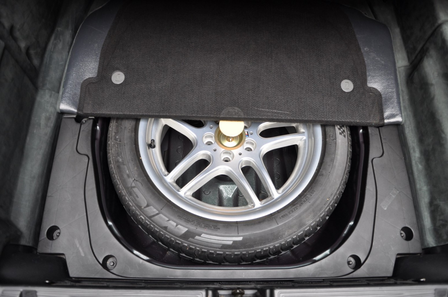 1999 bmw 750il 30 Get Your 1990s BMW Fix With These Beautiful Individual 850Ci And 750iL