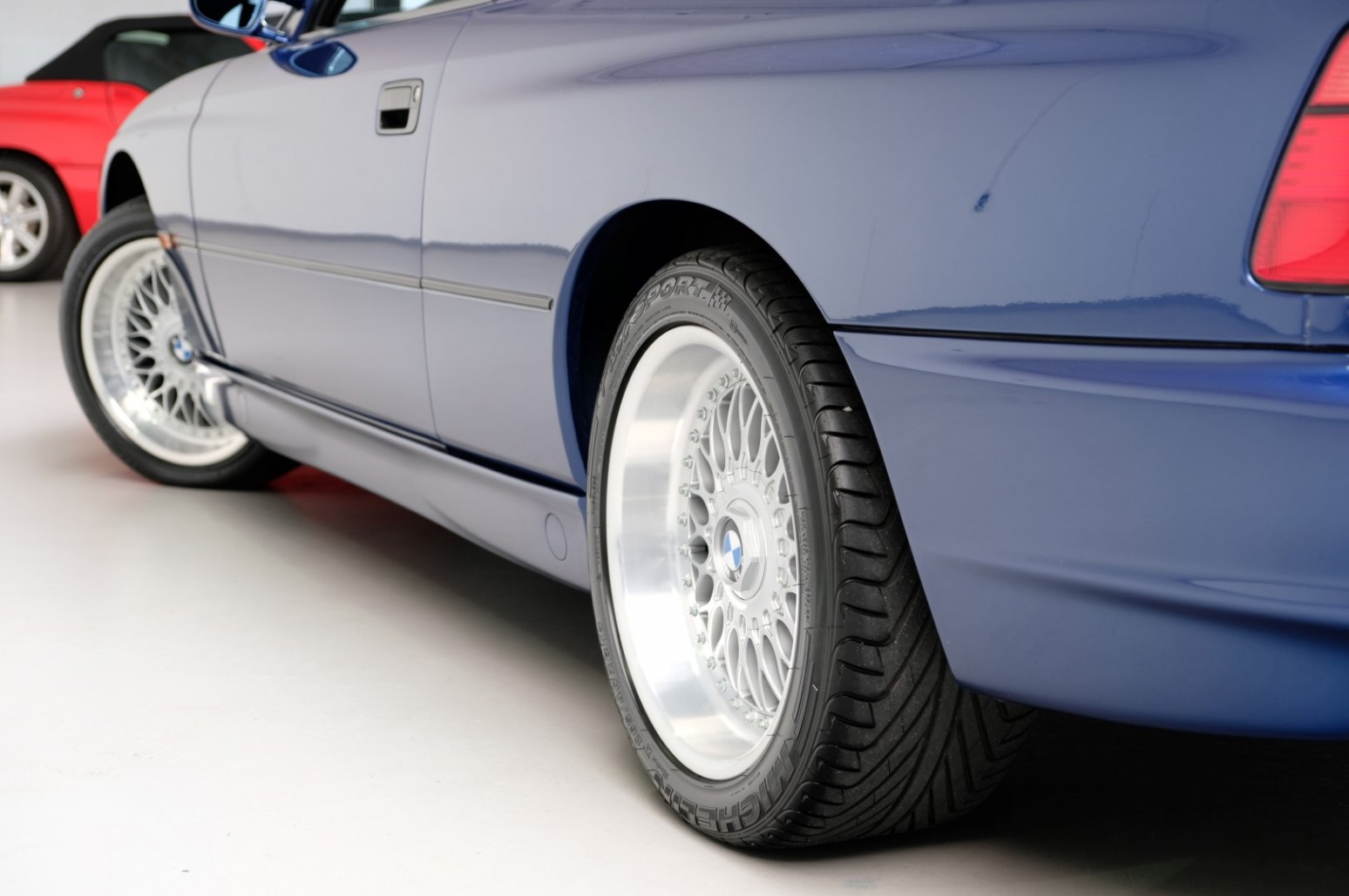 1995 bmw 850i 18 Get Your 1990s BMW Fix With These Beautiful Individual 850Ci And 750iL