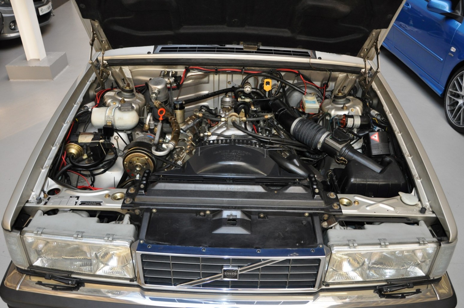 1988 Volvo 780 Coupe Bertone 1 Pristine 1988 Volvo 780 Coupe Blends Bertone Styling With Swedish Flair For €47,500