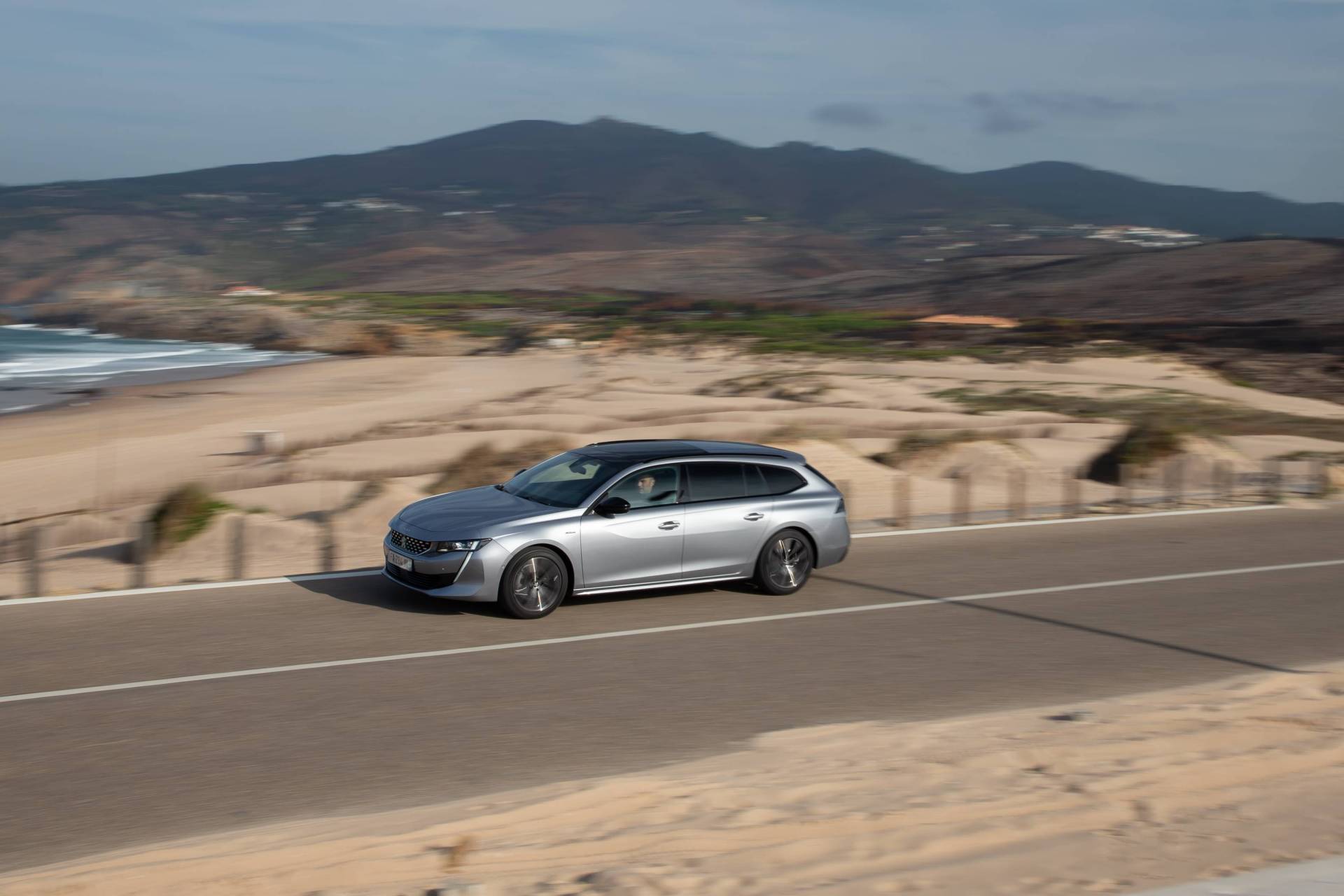 Is The New 2019 Peugeot 508 SW Cooler Than A Crossover?