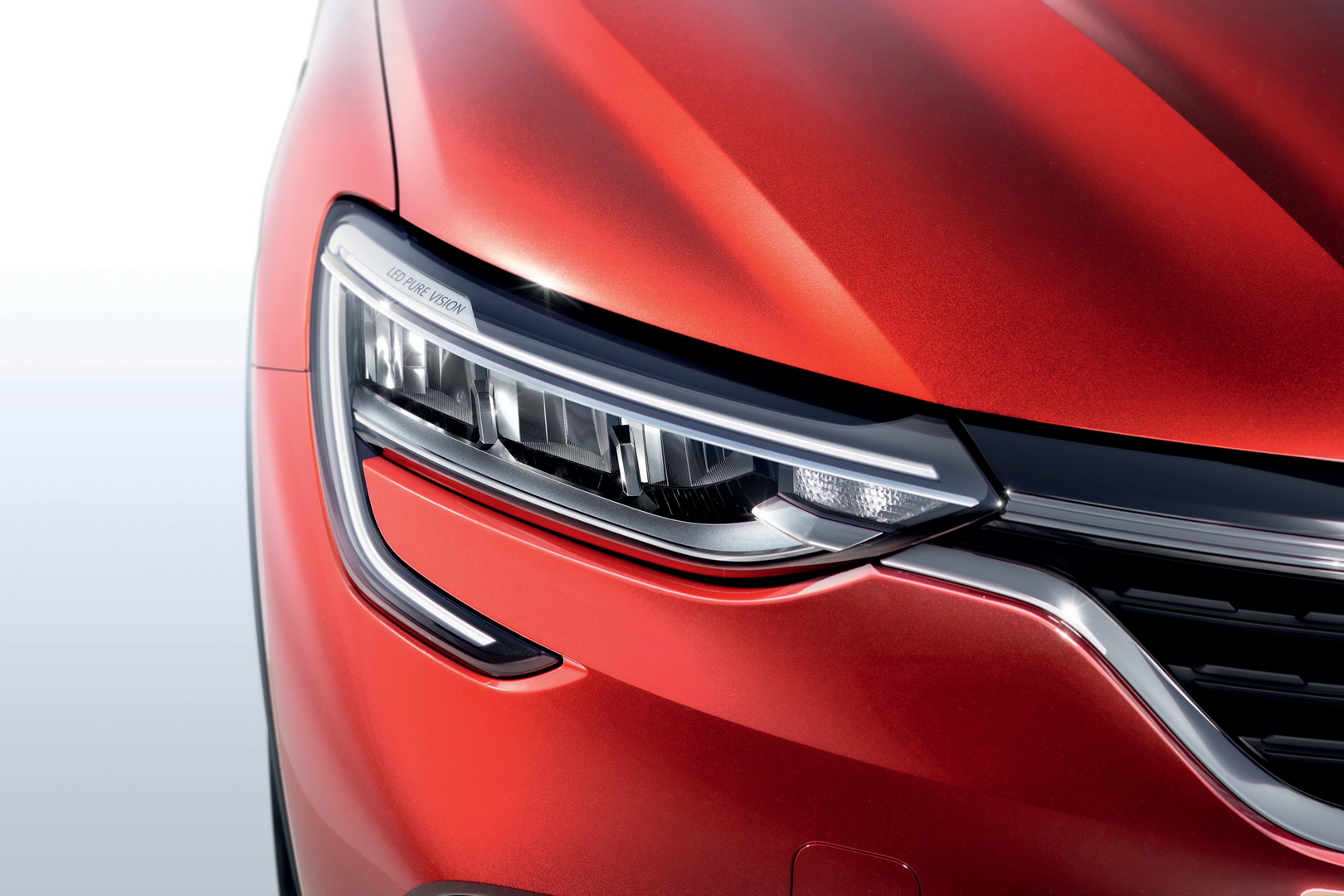 Renault Arkana Production Version Unveiled As Russia-Only Affair