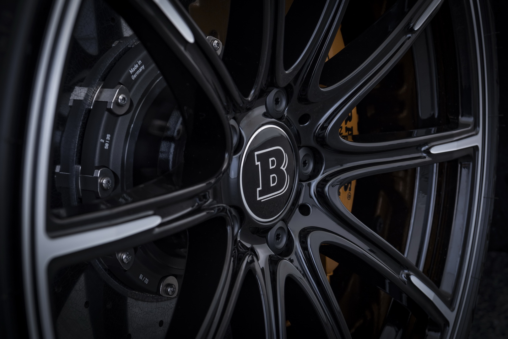 Mercedes-AMG GT 63 S Gets Supercar-Slaying 789 HP Courtesy Of Brabus