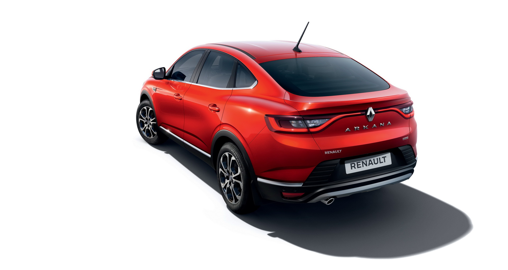 Renault Arkana Production Version Unveiled As Russia-Only Affair