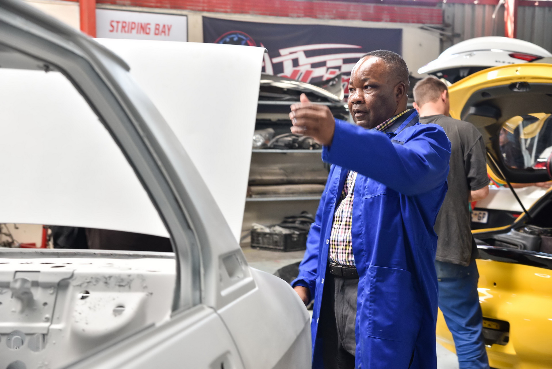 BMW-530-MLE-96 BMW Restoring Its First Unofficial M Car, A 530 MLE Homologation Special From 1976