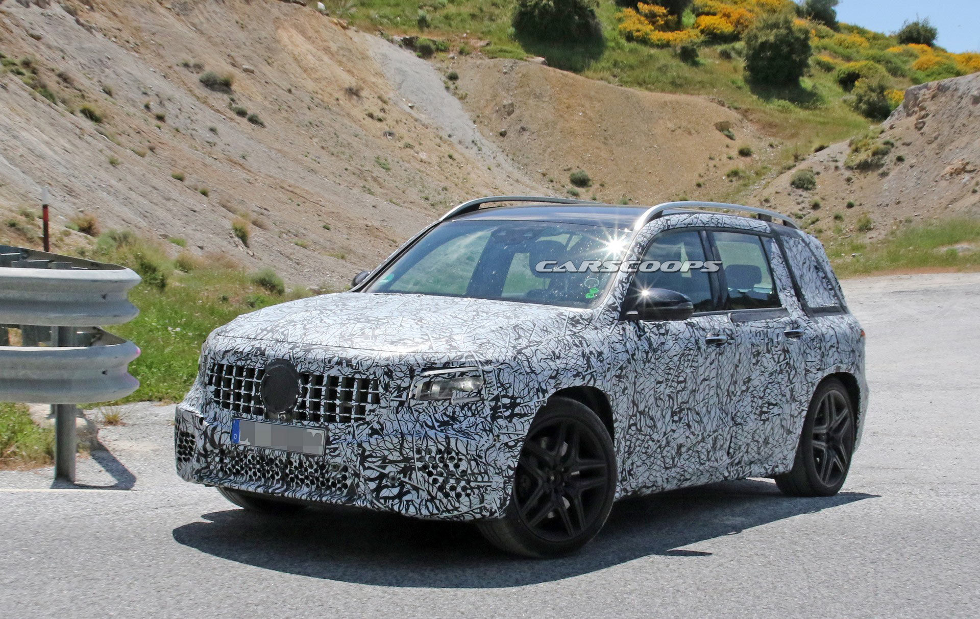 2021 Mercedes-AMG GLB 45 Will Pack Seven Seats And Around 414 HP