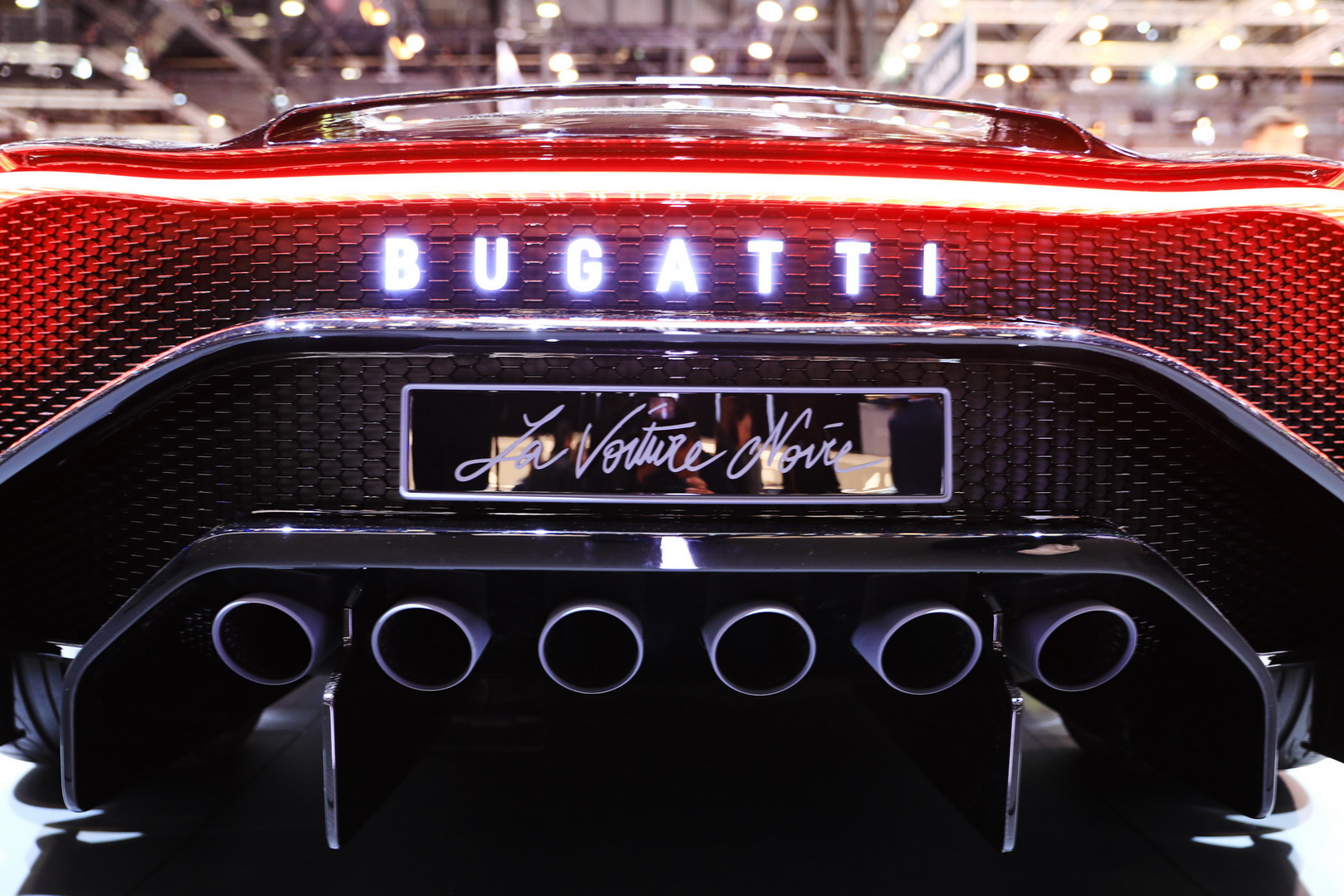 bugatti la voiture noire cr7 23 Cristiano Ronaldo Is Reportedly The Owner Of Bugatti’s One-Of-One La Voiture Noir