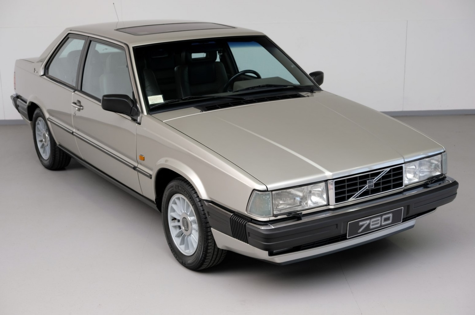 1988 Volvo 780 Coupe Bertone 50 Pristine 1988 Volvo 780 Coupe Blends Bertone Styling With Swedish Flair For €47,500