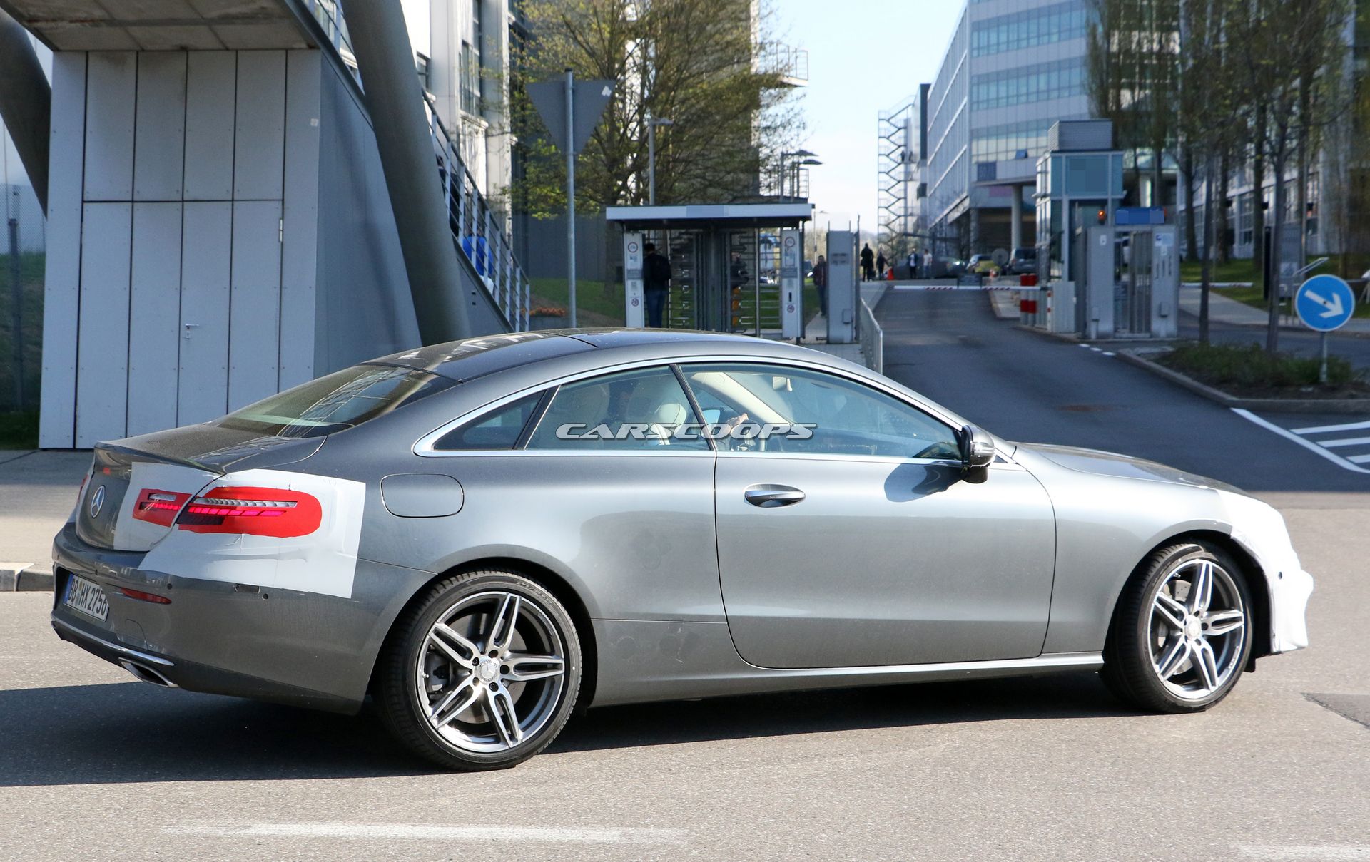 Mercedes EClass Coupe Spy Shots 10 2020 Mercedes-Benz E-Class Coupe Facelift Will Look Very Familiar