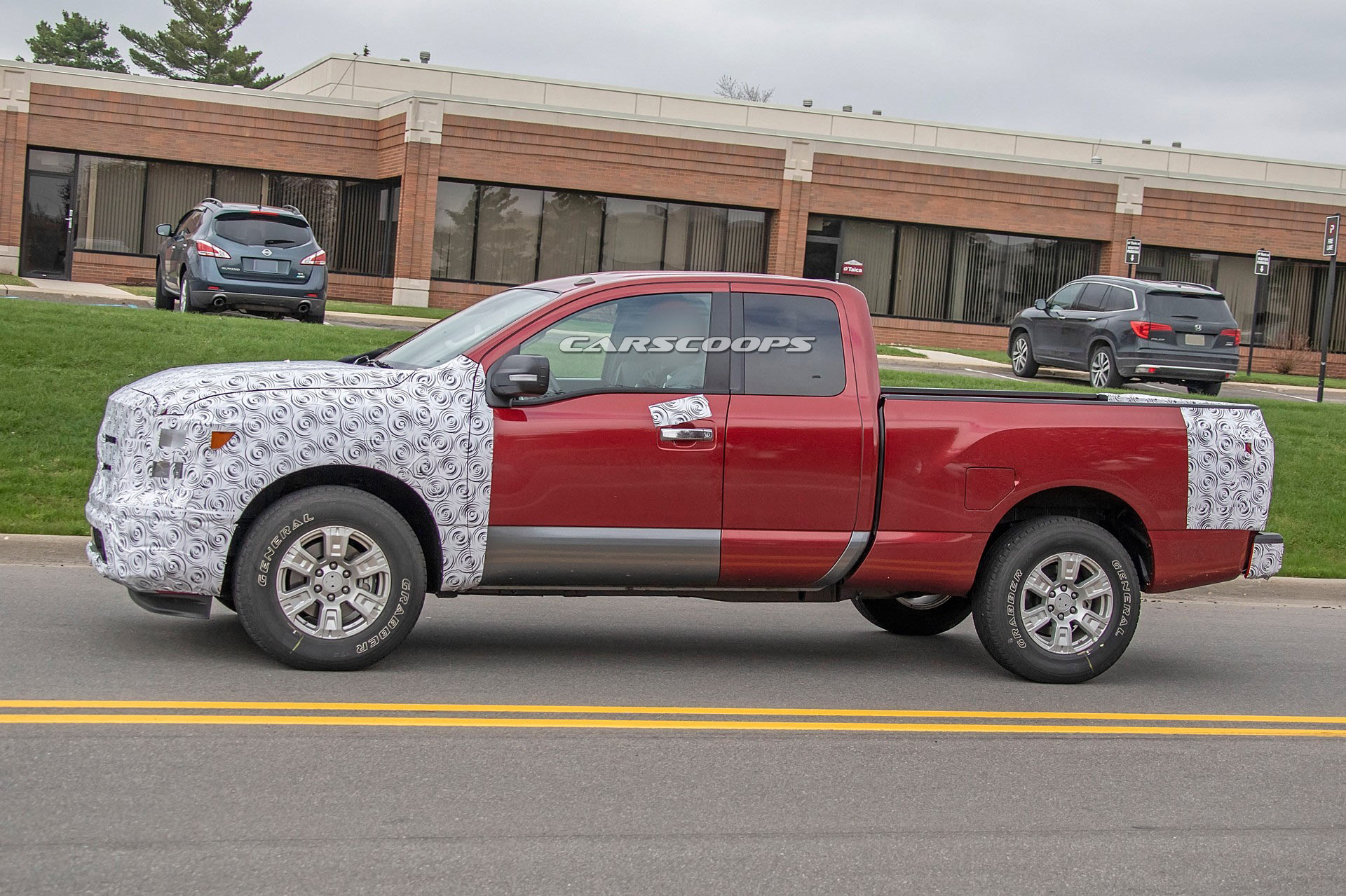 2020-Nissan-Titan 2020 Nissan Titan Facelift Spied With An Updated Interior