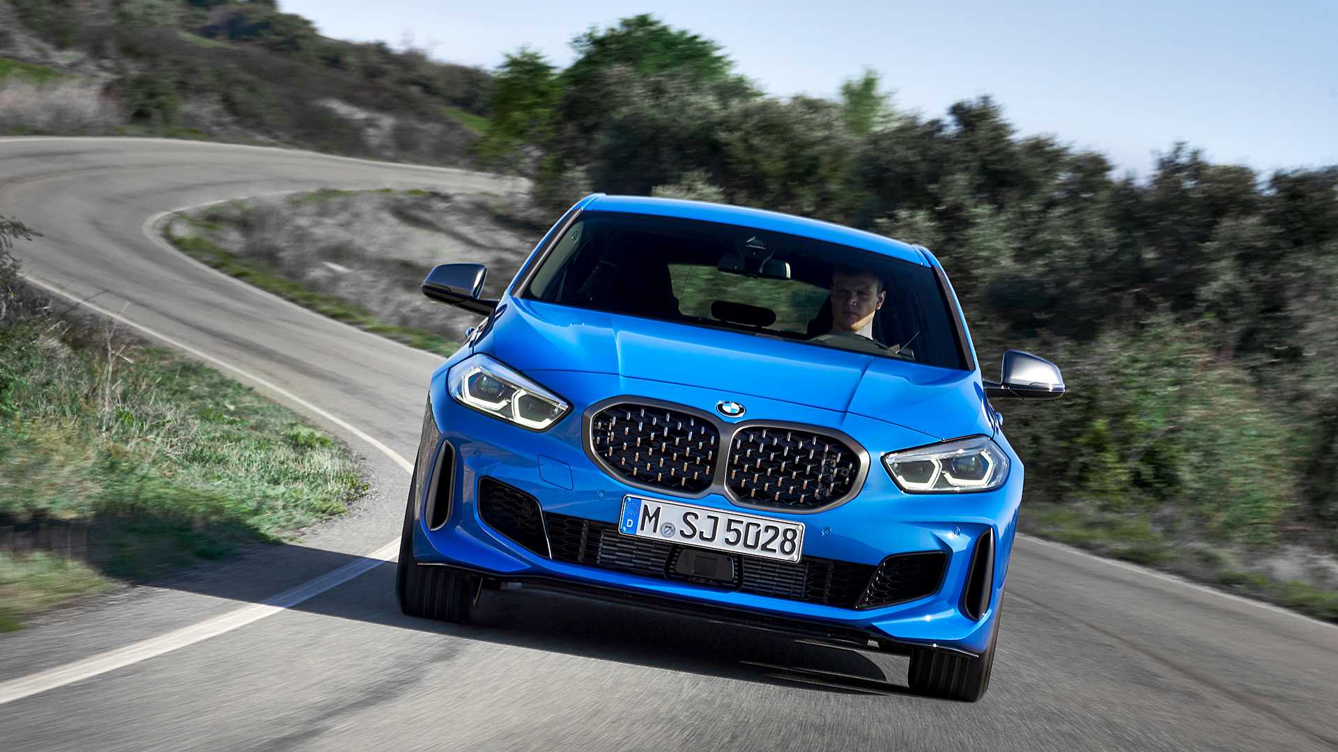 New BMW 1-Series Is FWD And Looks Just Like The X2