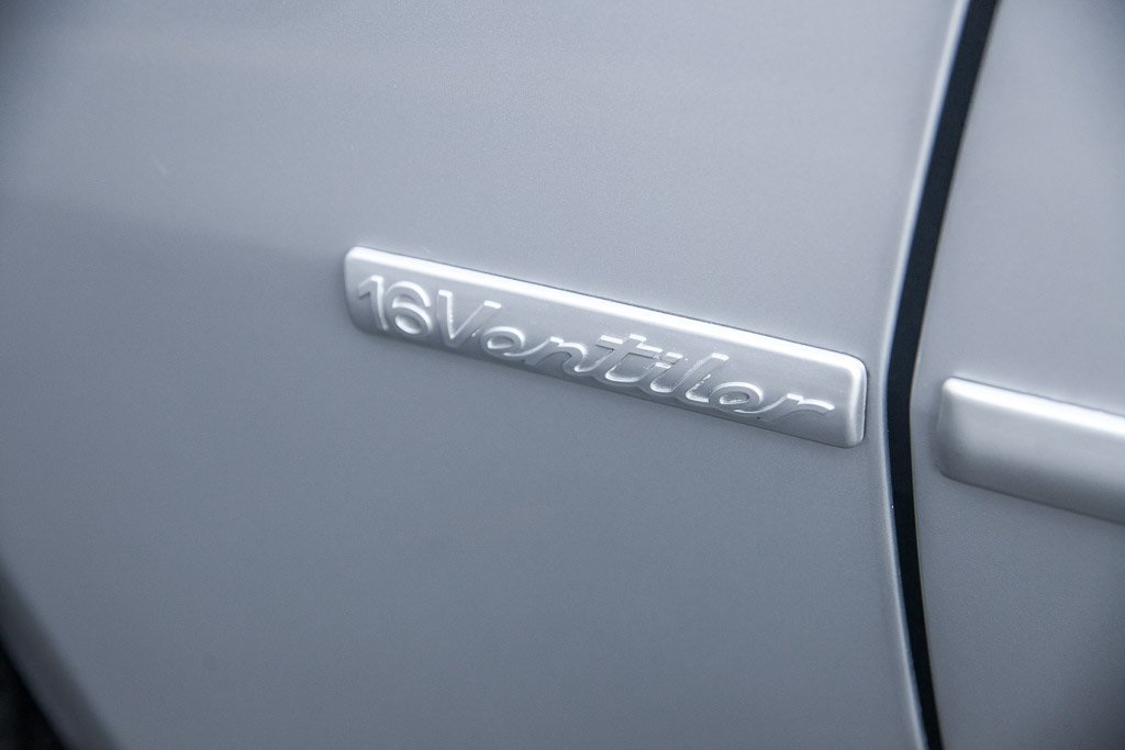 Porsche 944 S2 Cabriolet 16 1990 Porsche 944 S2 Cabriolet Has Just 4.5k Miles On The Clock