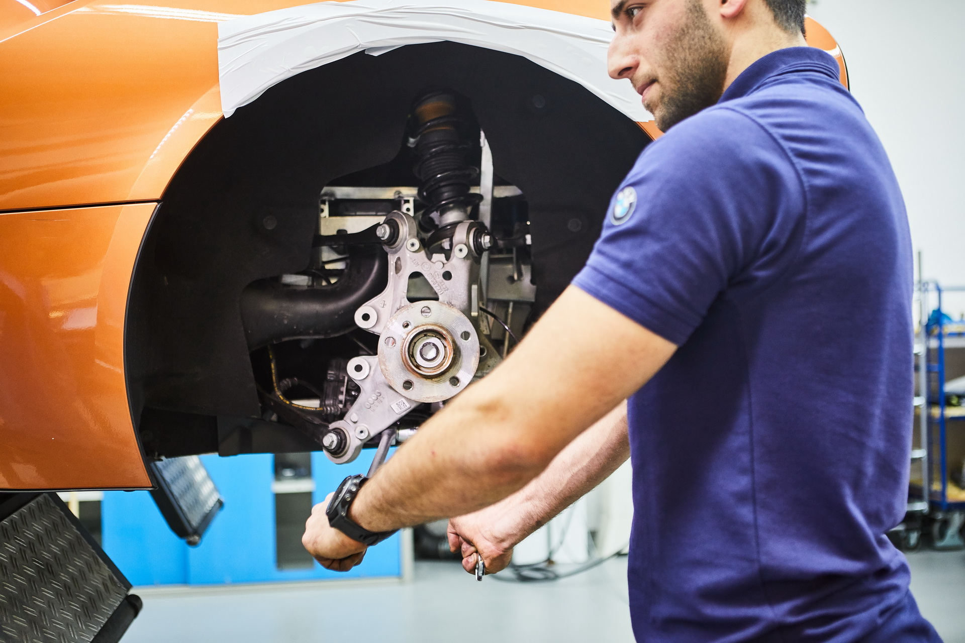 BMW-i8-Roadster-Safety-Car-21 BMW Makes i8 Roadster A Speedster For Formula E’s New Safety Car