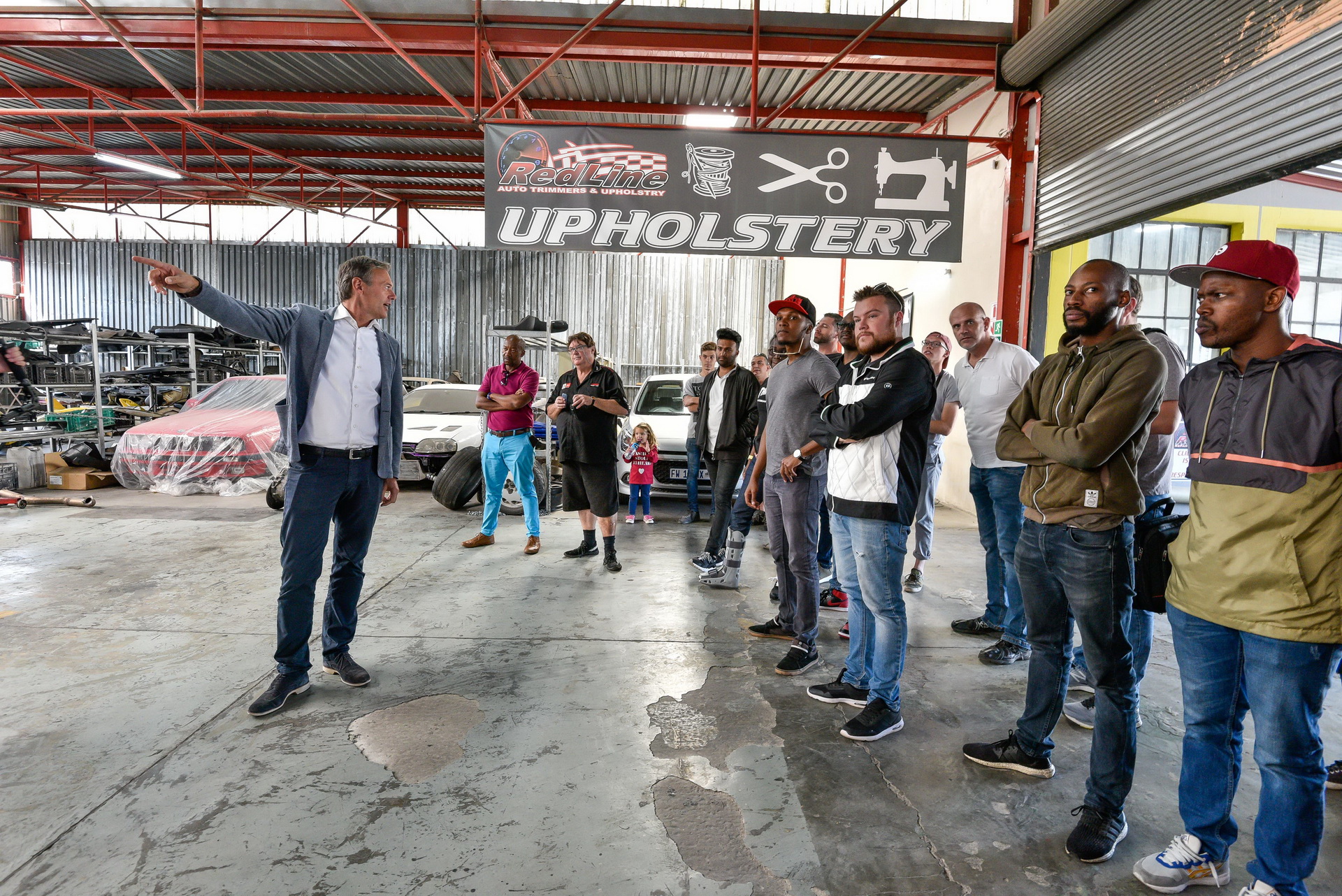 BMW-530-MLE-32 BMW Restoring Its First Unofficial M Car, A 530 MLE Homologation Special From 1976